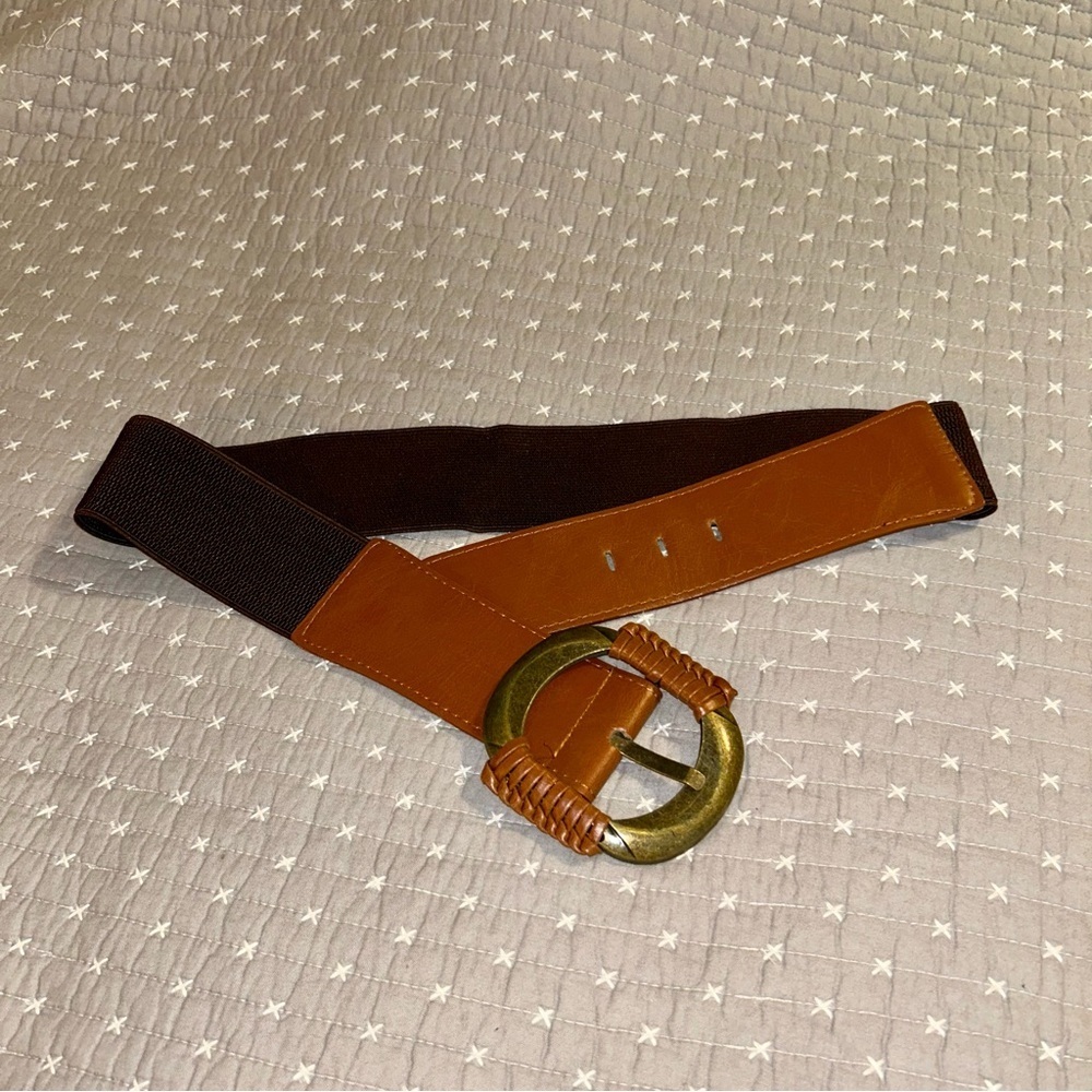 Chunky Brown Leather Stretch Belt with Gold Buckle 1X NEW